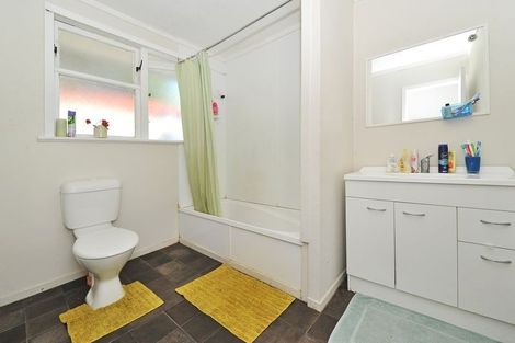 Photo of property in 16 Carver Place, Mangere East, Auckland, 2024