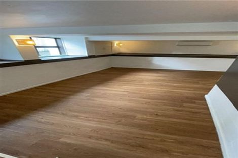 Photo of property in 209a Sturges Road, Henderson, Auckland, 0612