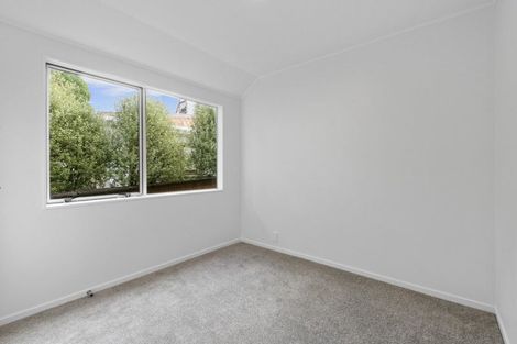 Photo of property in 1/24 Nile Road, Milford, Auckland, 0620