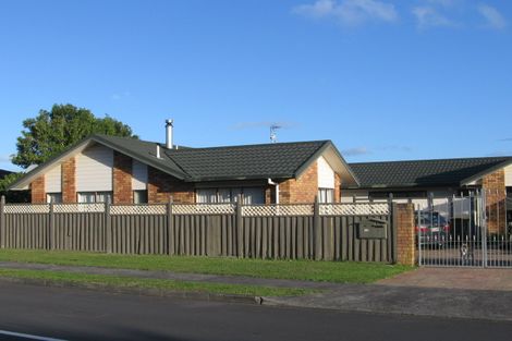 Photo of property in 1 Ferntree Terrace, West Harbour, Auckland, 0618