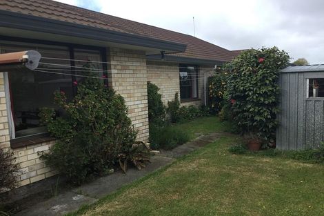 Photo of property in 2/1 Iona Place, Sockburn, Christchurch, 8042
