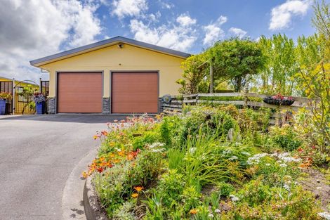 Photo of property in 205 Poraiti Road, Poraiti, Napier, 4182