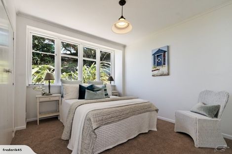 Photo of property in 35 Beach Valley Road, Piha, New Lynn, 0772