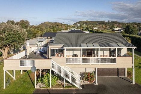 Photo of property in 439 Seaforth Road, Bowentown, Waihi Beach, 3177