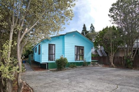 Photo of property in 10 Frosses Place, Massey, Auckland, 0614