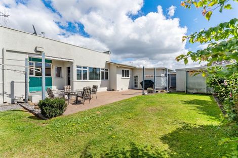 Photo of property in 1202a Heretaunga Street East, Parkvale, Hastings, 4122