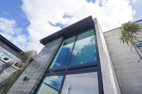 Photo of property in 89 Sunrise Drive, Seaward Bush, Invercargill, 9812