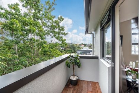 Photo of property in 4/2 Ramsgate Terrace, Mairangi Bay, Auckland, 0630