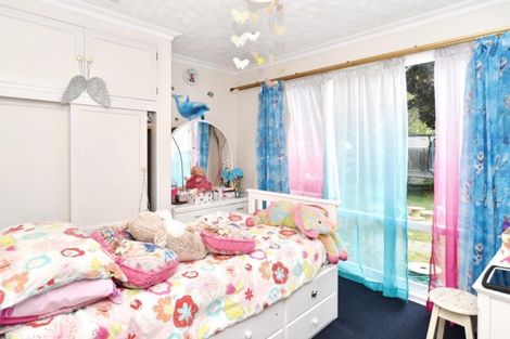 Photo of property in 5 Ansonby Street, Russley, Christchurch, 8042