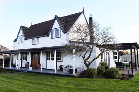 Photo of property in 3 Maclaurin Street, Dannevirke, 4930