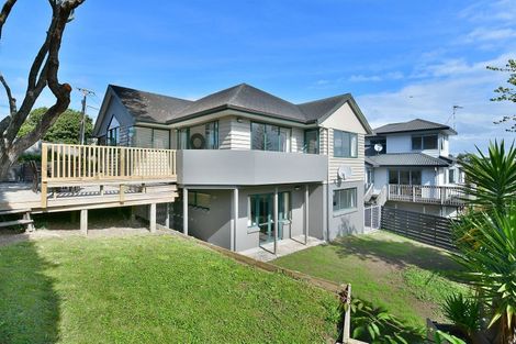 Photo of property in 108 Stanmore Bay Road, Stanmore Bay, Whangaparaoa, 0932