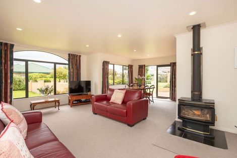 Photo of property in 64c Gregg Street, Dannevirke, 4930
