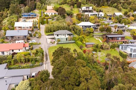 Photo of property in 8 Vangioni Lane, Akaroa, 7520