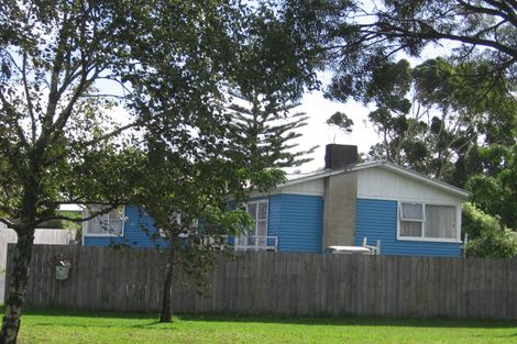 Photo of property in 102 Universal Drive, Henderson, Auckland, 0610