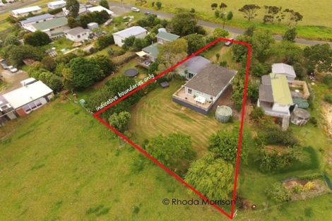 Photo of property in 46 Sandy Beach Road, Tinopai, Matakohe, 0593