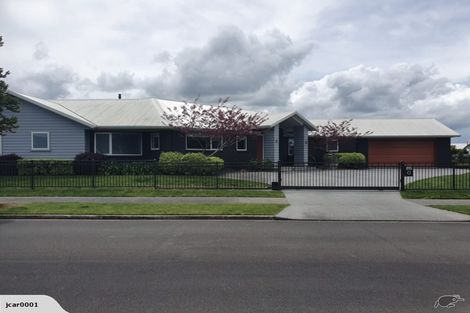 Photo of property in 2 Amokura Crescent, Flagstaff, Hamilton, 3210