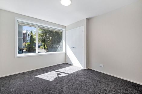 Photo of property in 53 Manor Place, Dunedin Central, Dunedin, 9016