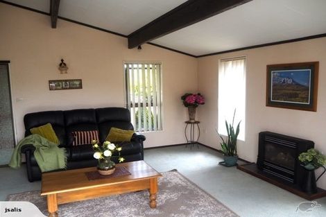 Photo of property in 8 Glamis Avenue, Bell Block, New Plymouth, 4312