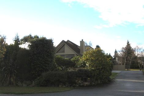 Photo of property in 205 Beacon Point Road, Wanaka, 9305