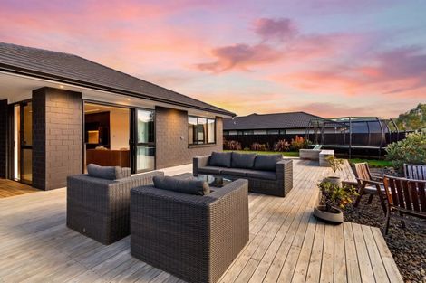 Photo of property in 89 Mawai Hakona Drive, Wallaceville, Upper Hutt, 5018