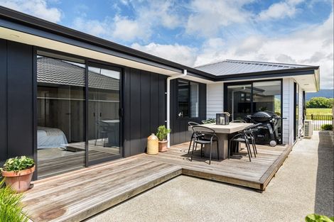 Photo of property in 27 Kuini Place, Motueka, 7120