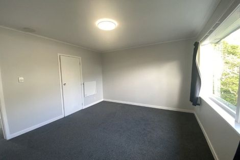 Photo of property in 179 Newlands Road, Newlands, Wellington, 6037