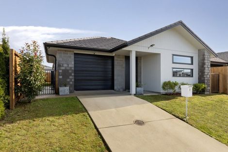 Photo of property in 7 Tamapahore Boulevard, Papamoa Beach, Papamoa, 3118