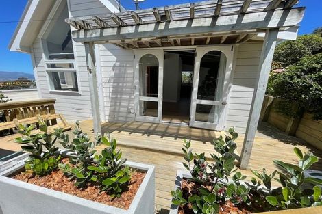 Photo of property in 56 Mitchell Street, Brooklyn, Wellington, 6021