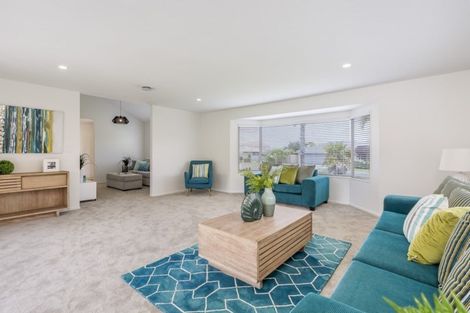 Photo of property in 26 Judd Place, Orewa, 0931