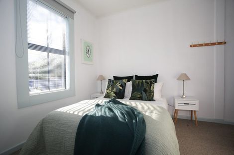 Photo of property in 9 Allens Lane, Clive, 4102