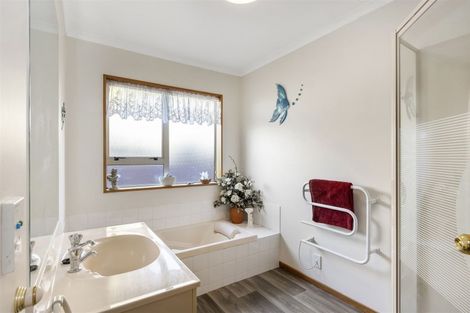 Photo of property in 22 Cavendish Road, Casebrook, Christchurch, 8051