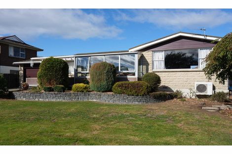 Photo of property in 26 Walton Park Avenue, Fairfield, Dunedin, 9018