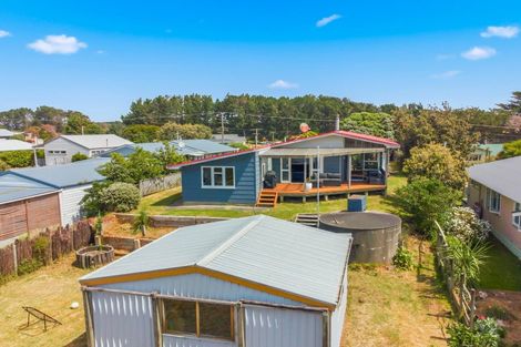 Photo of property in 628 Waitarere Beach Road, Waitarere Beach, Levin, 5510