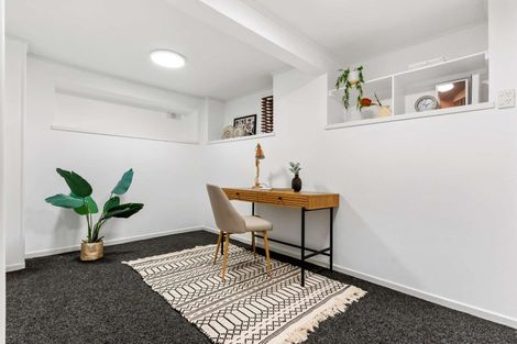 Photo of property in 4 Powrie Street, Glenfield, Auckland, 0629