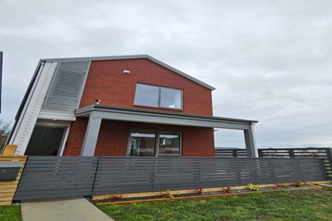 Photo of property in 3 Yellow Pear Lane, Karaka, 2578