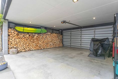 Photo of property in 15 Kurupae Road, Hilltop, Taupo, 3330