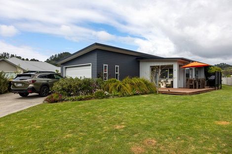 Photo of property in 41 Longreach Drive, Cooks Beach, Whitianga, 3591