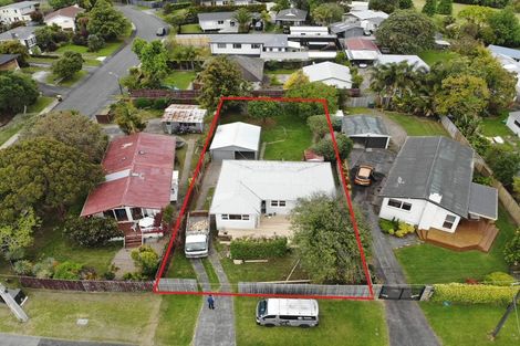 Photo of property in 46 Taipari Road, Te Atatu Peninsula, Auckland, 0610