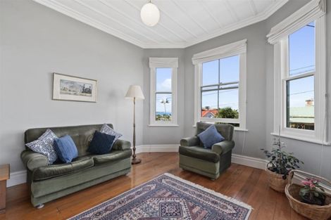 Photo of property in 5 St Aubyn Street, Devonport, Auckland, 0624