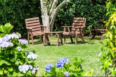 Photo of property in 15 Sealy Road, Torbay, Auckland, 0630