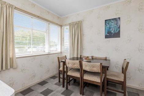 Photo of property in 1 Gardiner Place, Havelock North, 4130