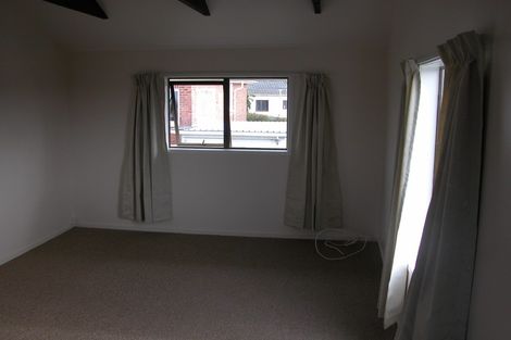 Photo of property in 1/87 Manuka Road, Bayview, Auckland, 0629