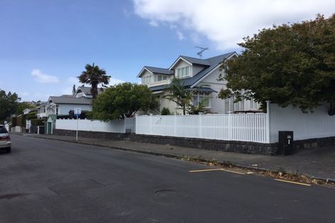 Photo of property in 46 Hackett Street, Saint Marys Bay, Auckland, 1011