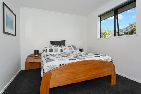 Photo of property in 27 Plescher Crescent, Leamington, Cambridge, 3432