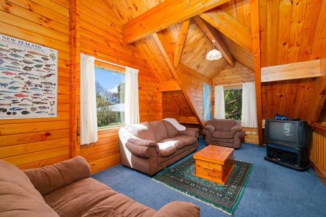 Photo of property in 6 Valley Road, Goose Bay, Kaikoura, 7374