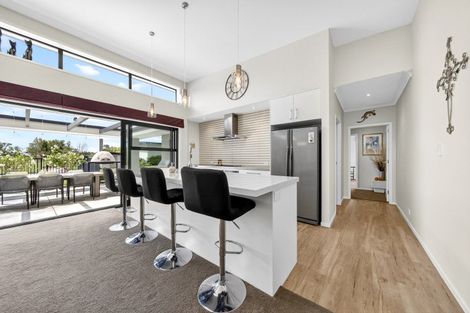 Photo of property in 9 Campbell Drive, Martinborough, 5711