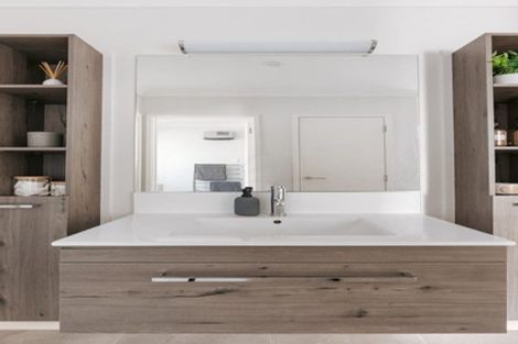 Photo of property in 12b Kayelene Place, Omokoroa, 3114