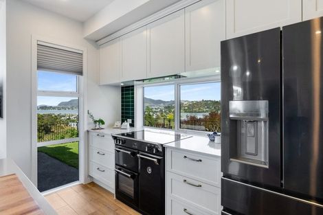 Photo of property in 17 Azimuth Road, Tairua, 3508