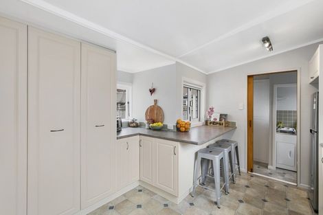 Photo of property in 9 Epuni Street, Hutt Central, Lower Hutt, 5011