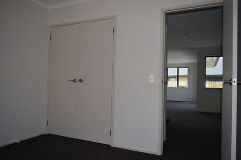 Photo of property in 4 Max Landing, Grandview Heights, Hamilton, 3200